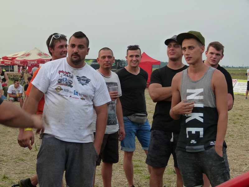 Ludzka solidarność ważniejsza od zwycięstwa (zdjęcia)