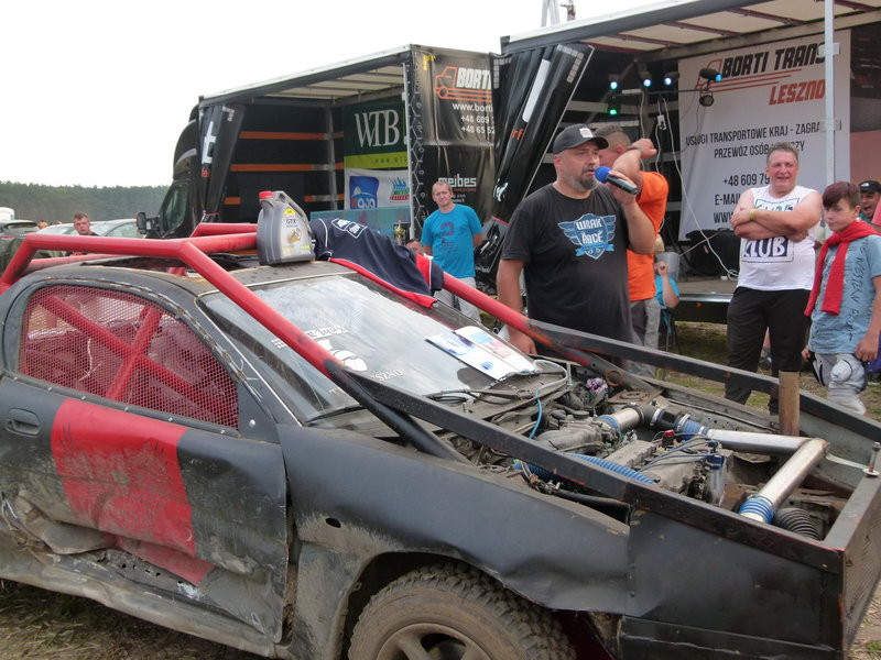 Ludzka solidarność ważniejsza od zwycięstwa (zdjęcia)