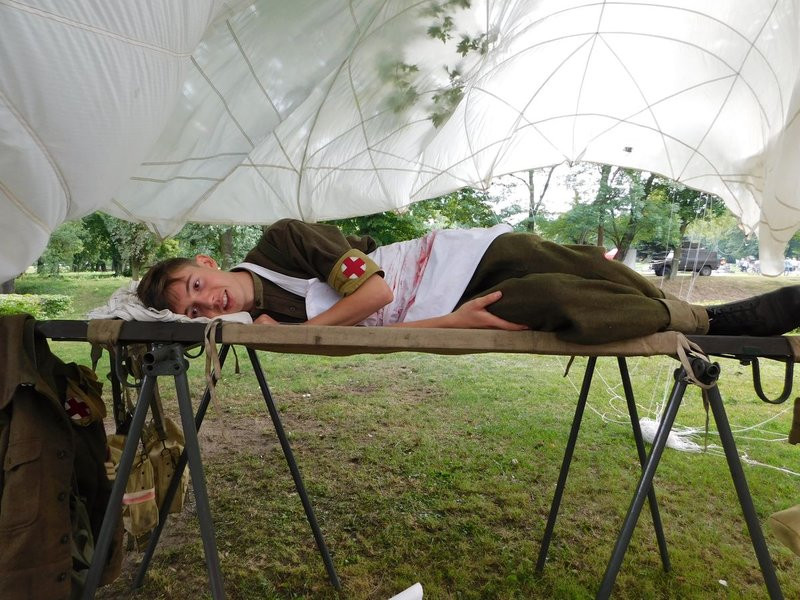 Piknik militarny przy Zamku (zdjęcia)