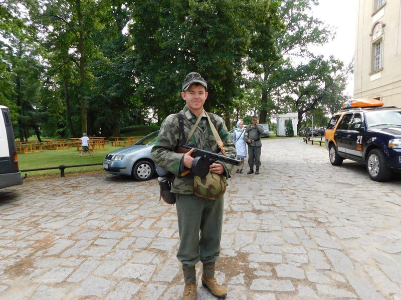 Piknik militarny przy Zamku (zdjęcia)