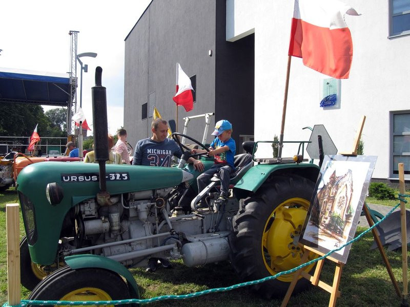 W niedzielę leszczynianie najedli się w parku (zdjęcia)