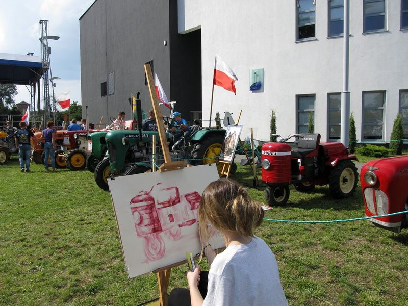 W niedzielę leszczynianie najedli się w parku (zdjęcia)