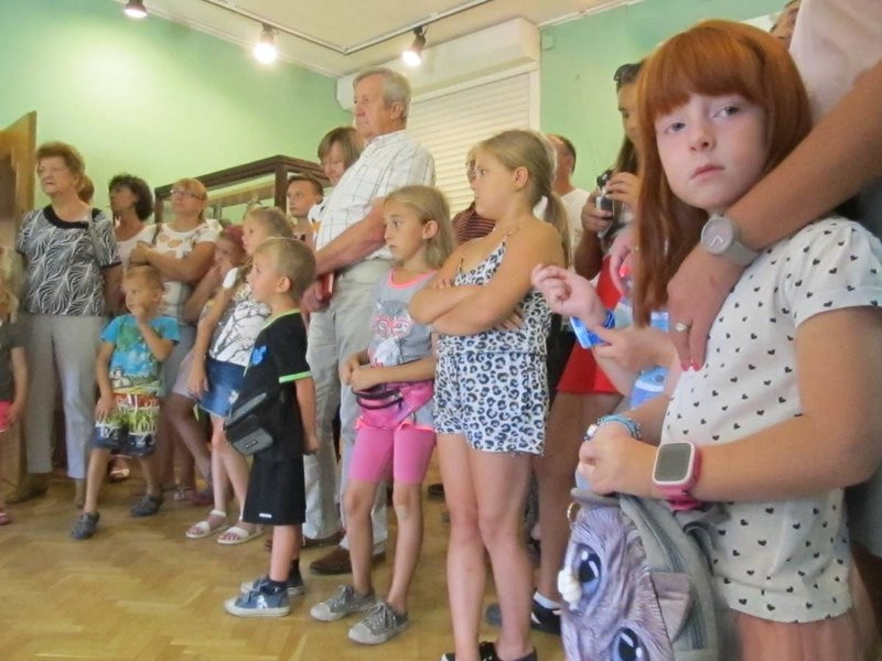 Wernisaż zdominowały dzieci (zdjęcia)