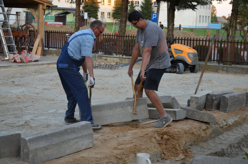 Wilkowiczanie walczą z czasem (zdjęcia)