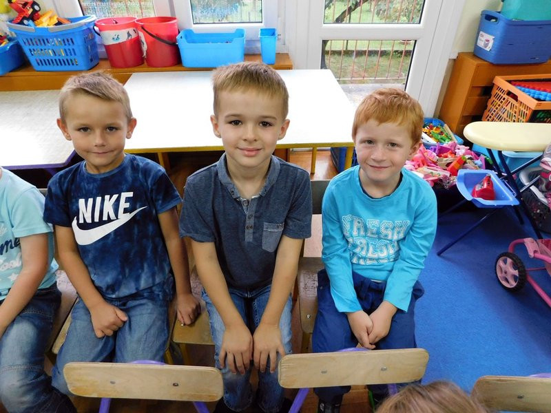 Przedszkolaki po wakacjach (zdjęcia)