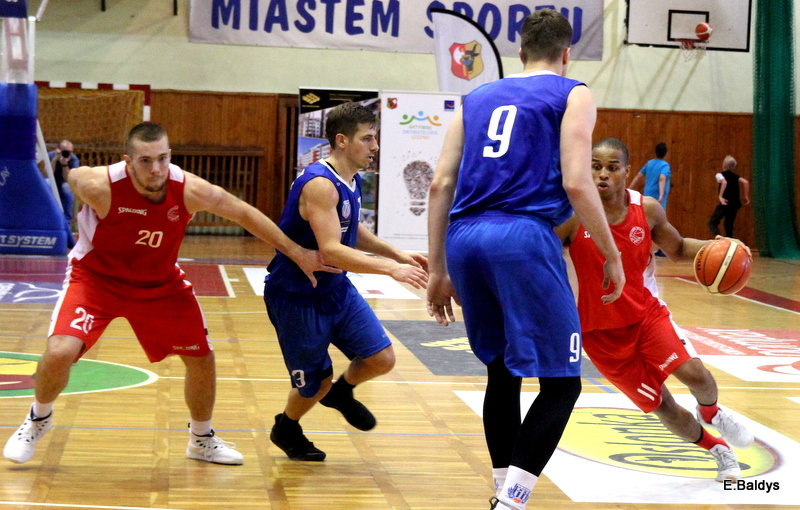 Krosno z Pucharem (zdjęcia)