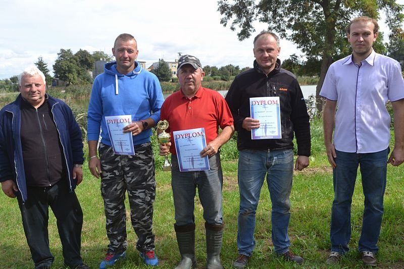 Kociugi wędkowały w Robczysku (zdjęcia)