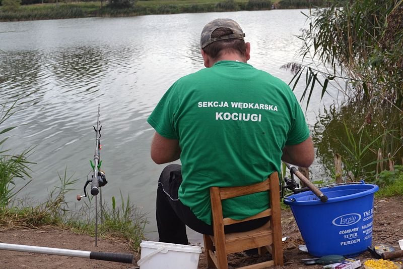 Kociugi wędkowały w Robczysku (zdjęcia)