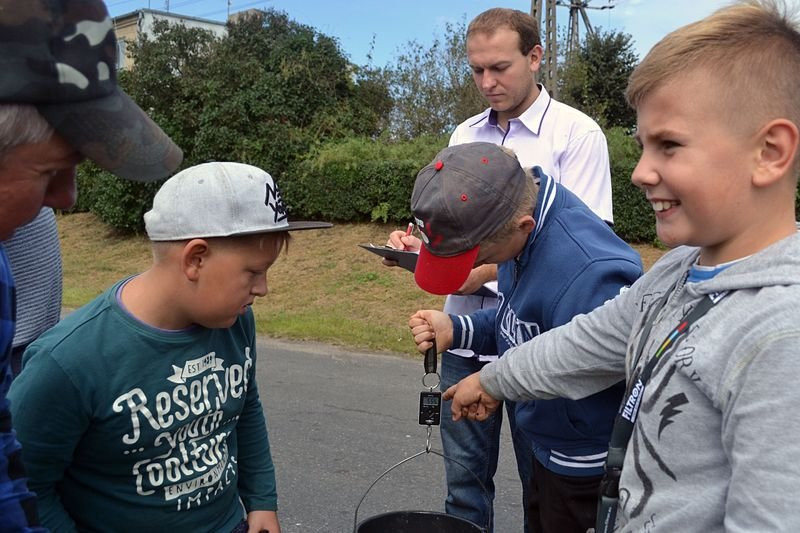 Kociugi wędkowały w Robczysku (zdjęcia)