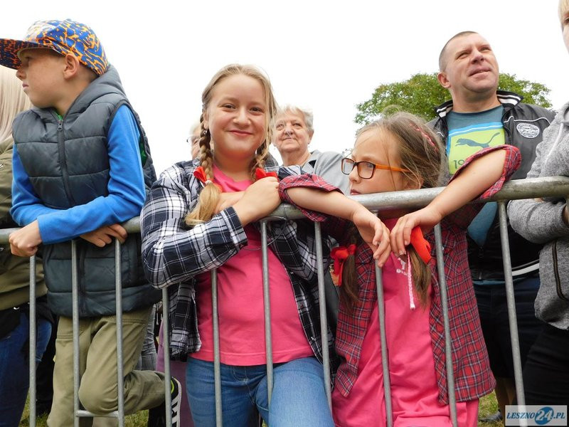 Mieszkańcy Rydzyny na dożynkach (zdjęcia)