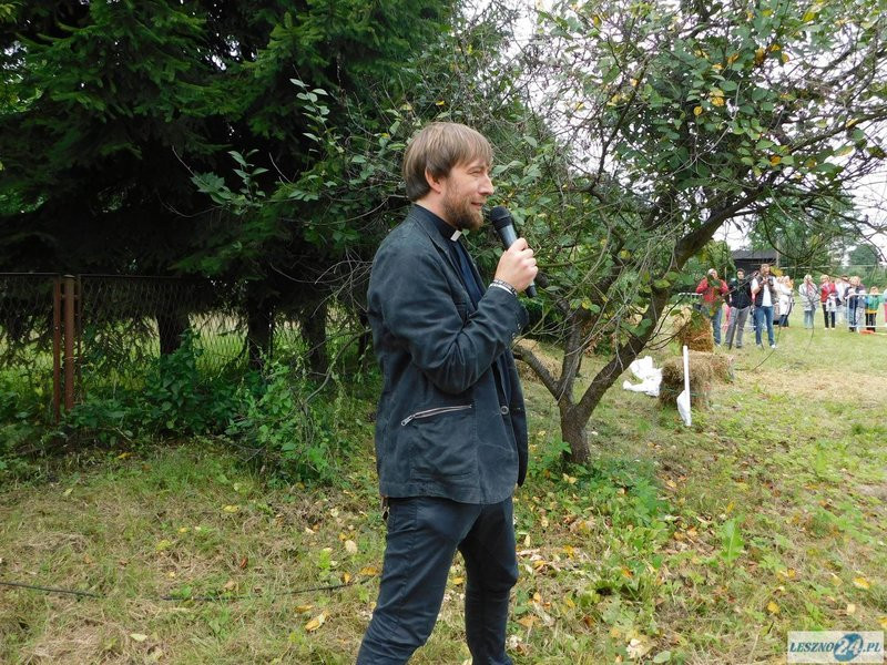 Mieszkańcy Rydzyny na dożynkach (zdjęcia)