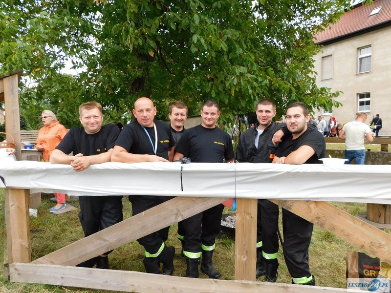 Mieszkańcy Rydzyny na dożynkach (zdjęcia)