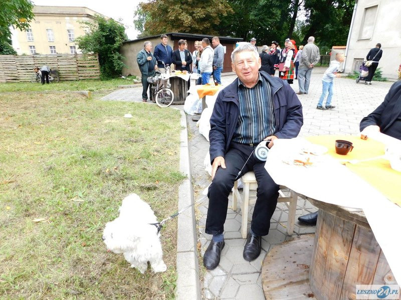 Mieszkańcy Rydzyny na dożynkach (zdjęcia)