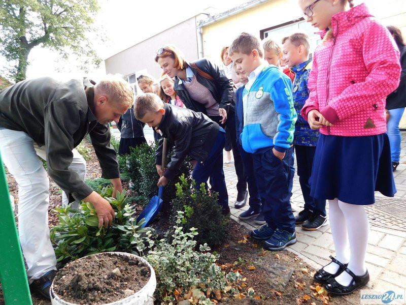 Pierwszy dzwonek w Dąbczu (zdjęcia)