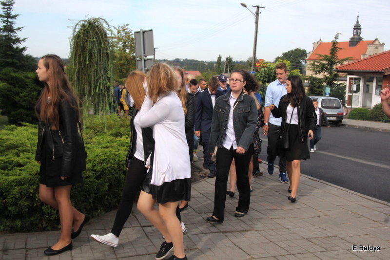 Pierwszy dzwonek w Osiecznej (zdjęcia)