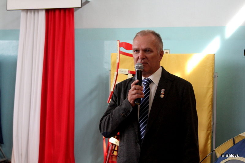 Pierwszy dzwonek w Osiecznej (zdjęcia)