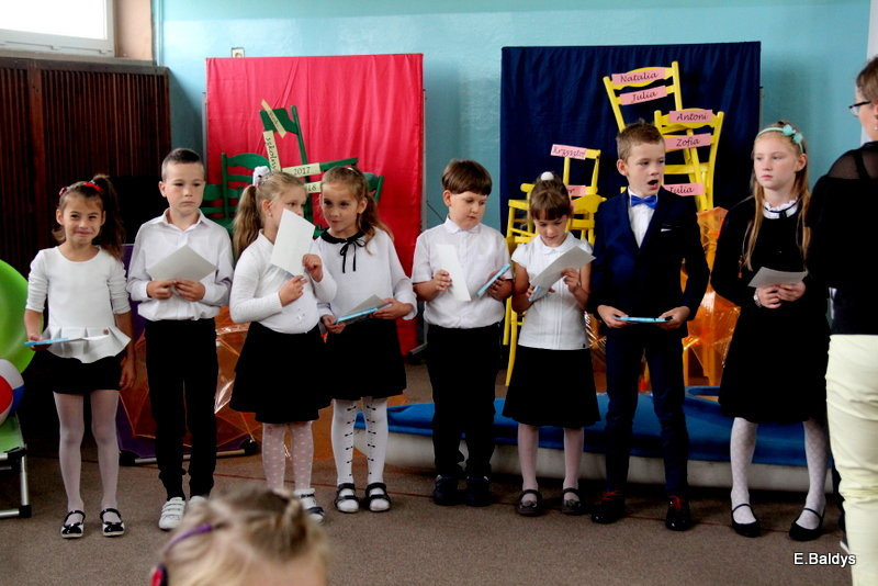 Pierwszy dzwonek w Osiecznej (zdjęcia)