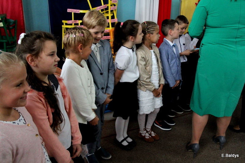 Pierwszy dzwonek w Osiecznej (zdjęcia)