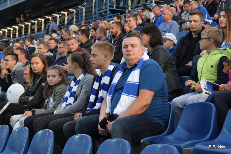 Zobacz siebie na meczu Unia - Falubaz (zdjęcia)