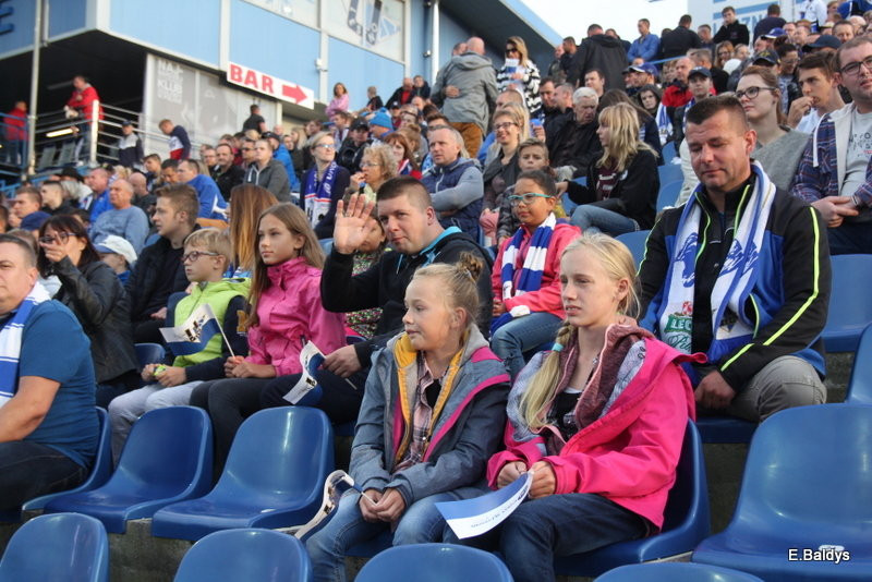 Zobacz siebie na meczu Unia - Falubaz (zdjęcia)