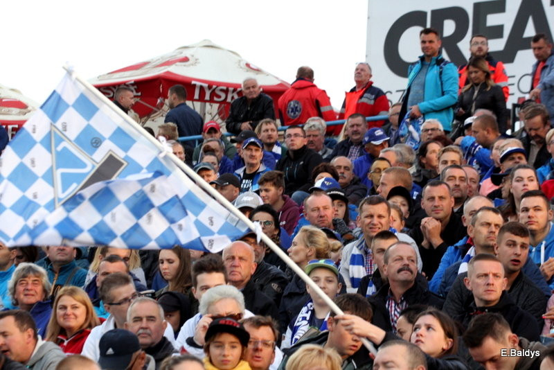 Zobacz siebie na meczu Unia - Falubaz (zdjęcia)