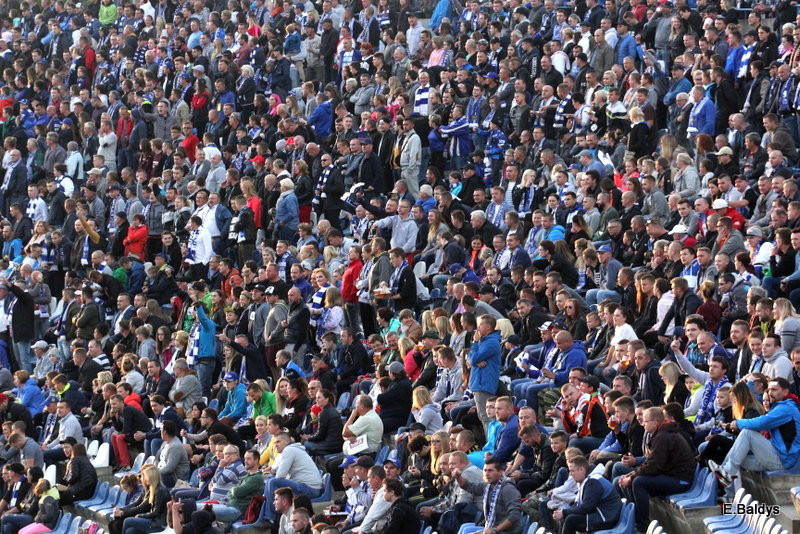 Zobacz siebie na meczu Unia - Falubaz (zdjęcia)