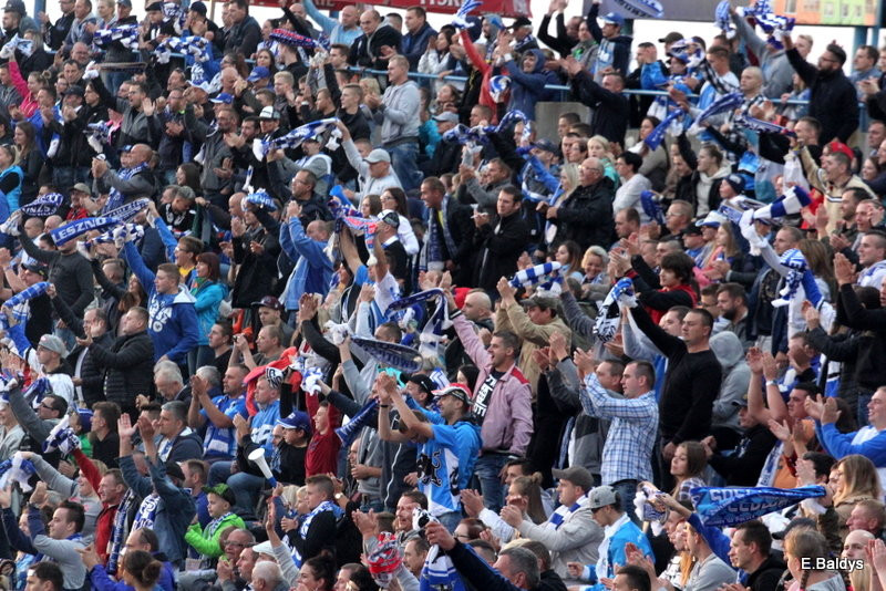 Zobacz siebie na meczu Unia - Falubaz (zdjęcia)