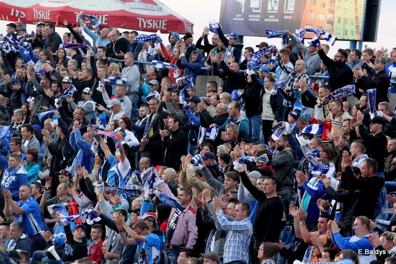 Zobacz siebie na meczu Unia - Falubaz (zdjęcia)