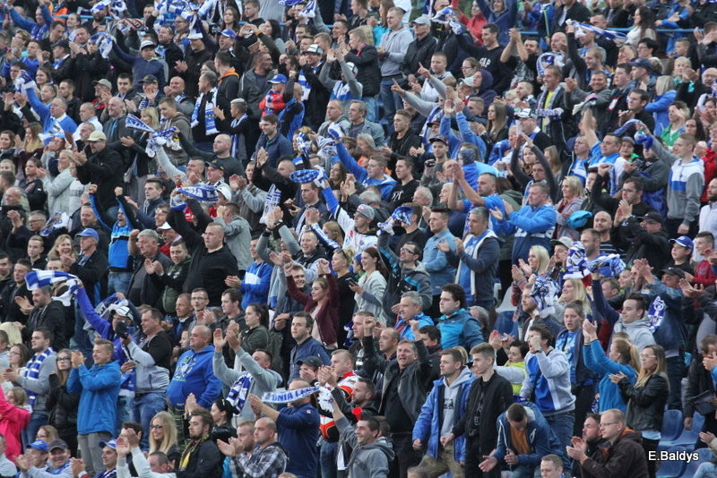 Zobacz siebie na meczu Unia - Falubaz (zdjęcia)