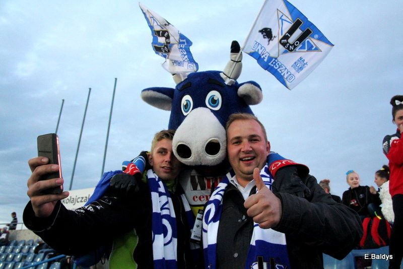 Zobacz siebie na meczu Unia - Falubaz (zdjęcia)
