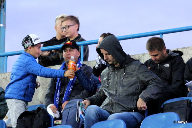 Zobacz siebie na meczu Unia - Falubaz (zdjęcia)