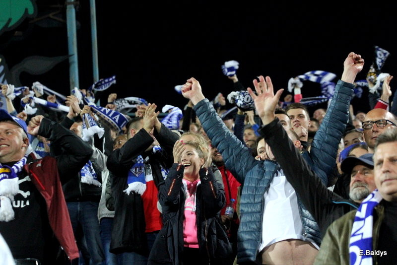 Zobacz siebie na meczu Unia - Falubaz (zdjęcia)