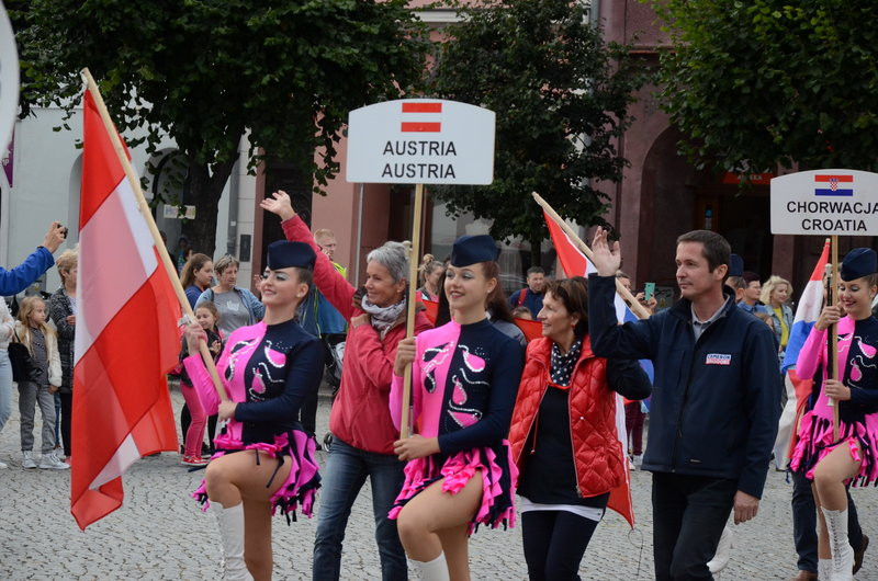 Dziś wieczorny pokaz balonowy (zdjęcia)