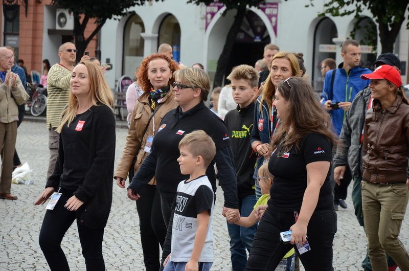 Dziś wieczorny pokaz balonowy (zdjęcia)