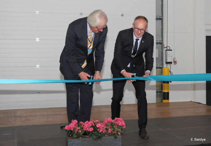 Holenderska fabryka VMI otwarta (zdjęcia)