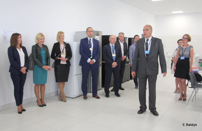 Holenderska fabryka VMI otwarta (zdjęcia)