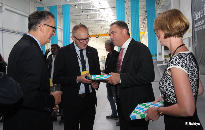 Holenderska fabryka VMI otwarta (zdjęcia)