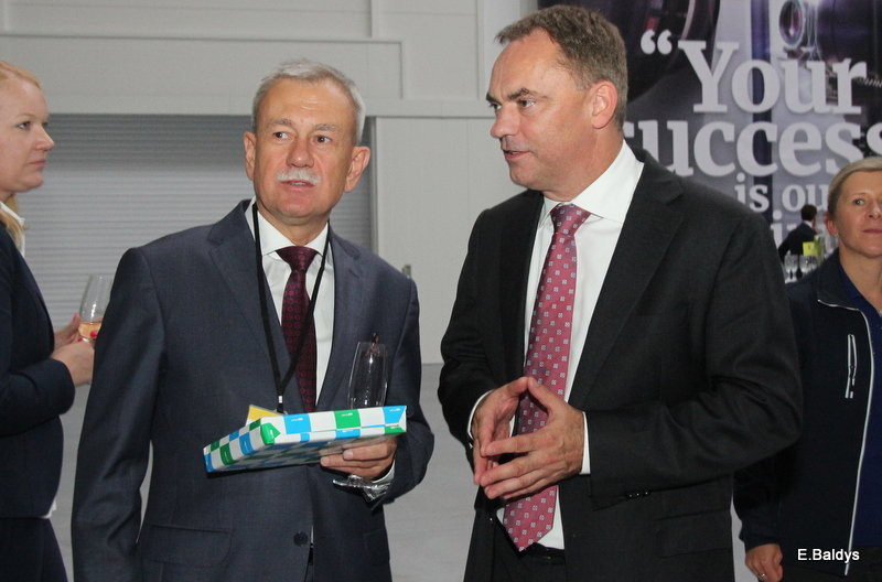 Holenderska fabryka VMI otwarta (zdjęcia)