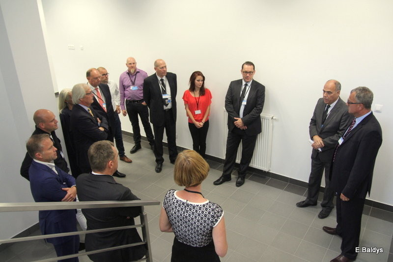 Holenderska fabryka VMI otwarta (zdjęcia)