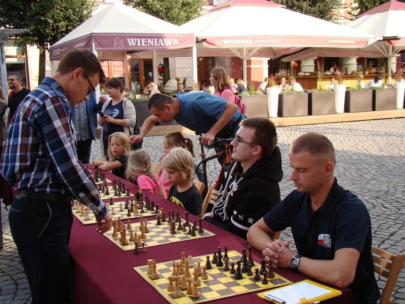 Dzieci i młodzież powitali króla (zdjęcia)