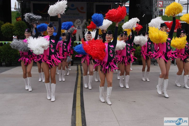 Wielki festyn przy stadionie (zdjęcia)
