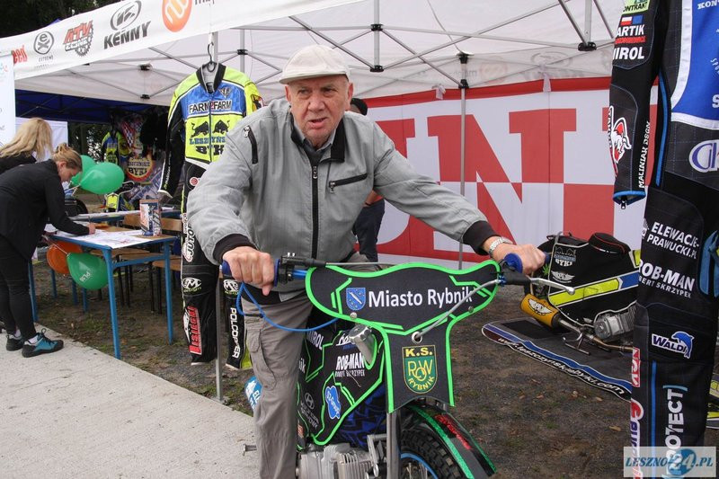 Wielki festyn przy stadionie (zdjęcia)