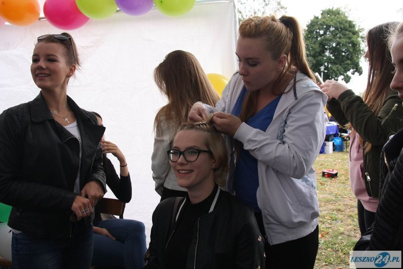 Wielki festyn przy stadionie (zdjęcia)