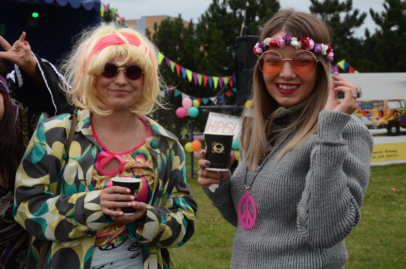 Hipisi bawili się w Święciechowie (zdjęcia)