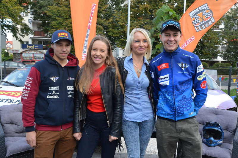 Kubera ze Smektałą na kasie (zdjęcia)