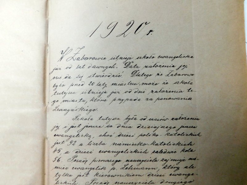 Dzisiaj wmurowali, otworzą za 50 lat (zdjęcia)