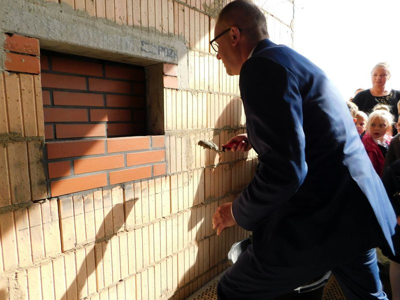 Dzisiaj wmurowali, otworzą za 50 lat (zdjęcia)