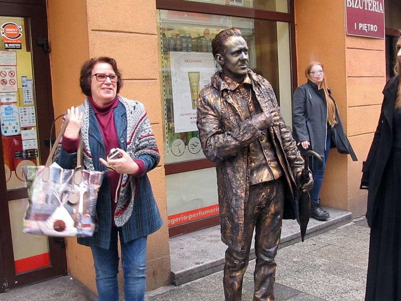 Grochowiak chodzi po Lesznie (zdjęcia)