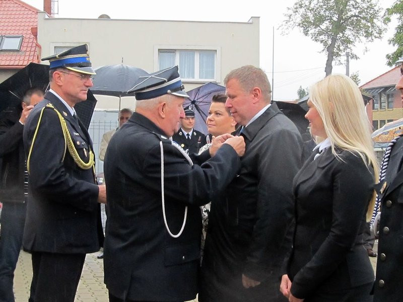 Deszczowy jubileusz strażaków (zdjęcia)