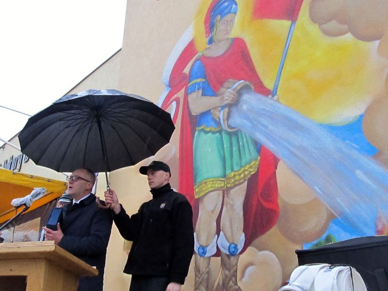 Deszczowy jubileusz strażaków (zdjęcia)